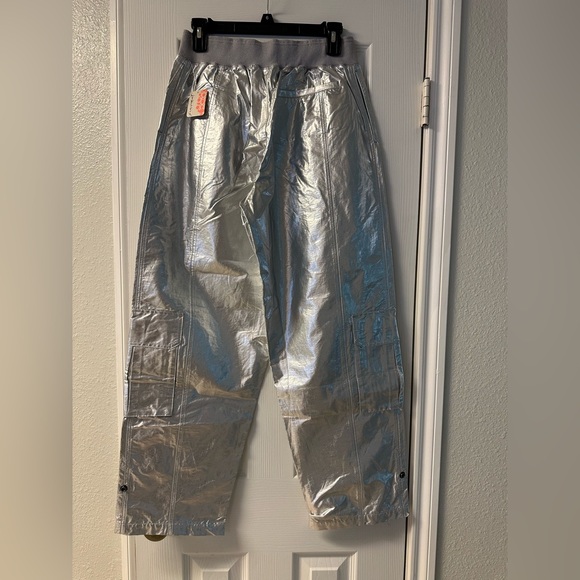 Free People Movement Mesmerize Me Shine Pants Size Small - Picture 3 of 6